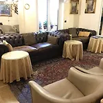 Claridge Hotell 2*
