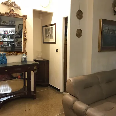 Claridge מלון